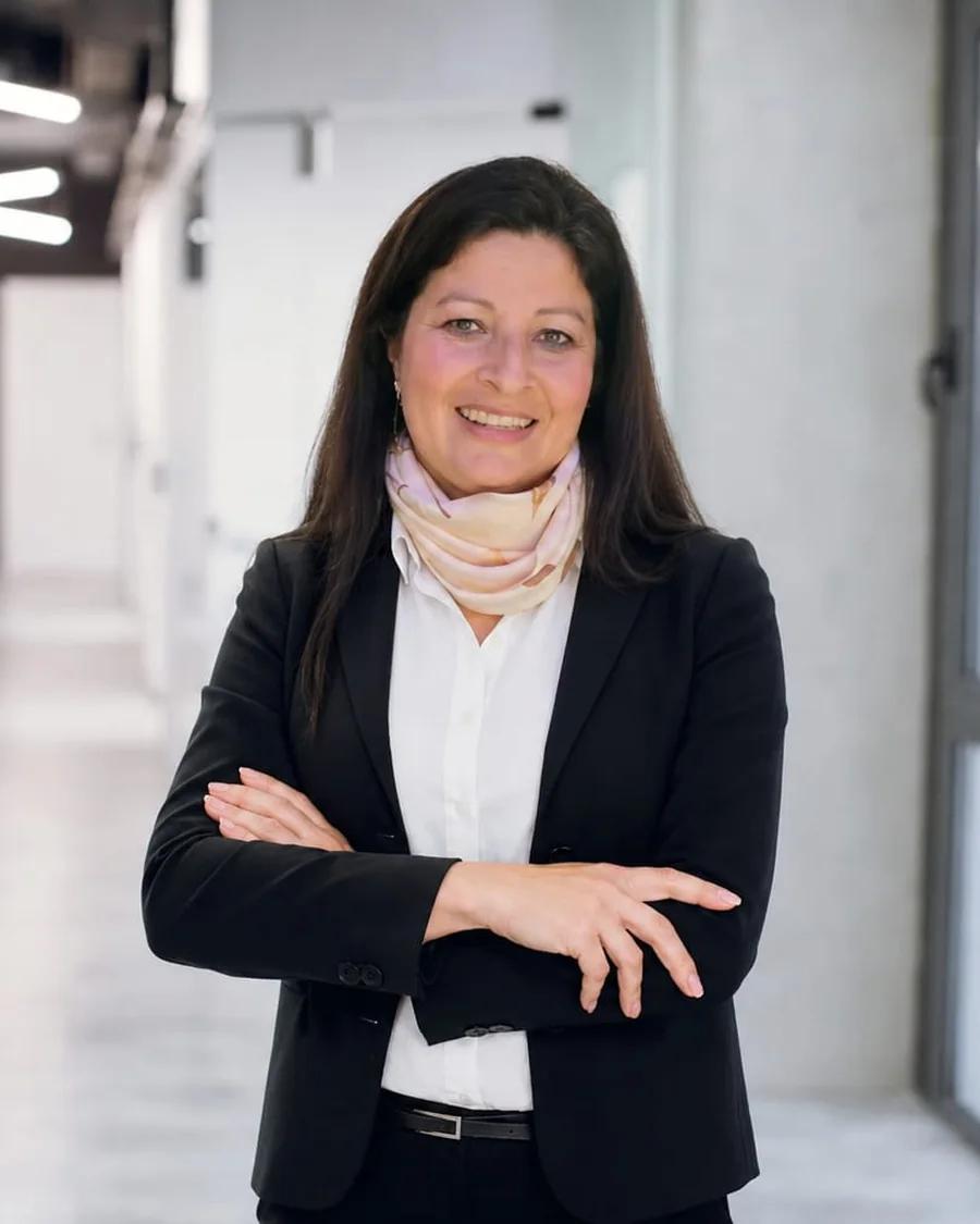 Dra. Marisa Paola Sotelo, Contadora Pública Nacional, en las oficinas del estudio